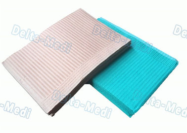 Protection dentaire jetable de bavoirs de couleur de PE multi de papier pour l'hôpital/clinique dentaire