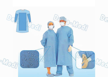 Robe chirurgicale jetable de barrière, alcool de robe de chirurgie de SMS résistant avec des serviettes